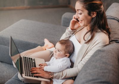Baby, Job und Freizeit: Wiedereinstieg nach der Elternzeit – wie findest Du das perfekte Gleichgewicht?